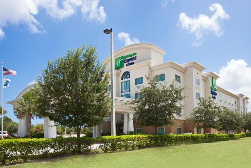 Holiday Inn Express Hotel & Suites Fort Pierce West Exterior foto